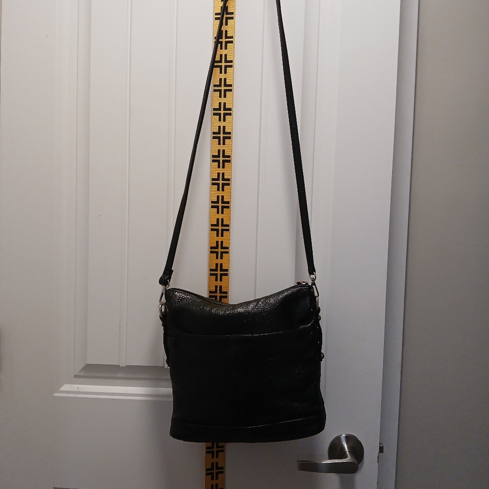 Giani bernini crossbody handbag